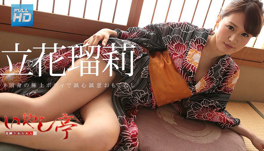 拉皮条老婆高潮了，大阴蒂硬起来。